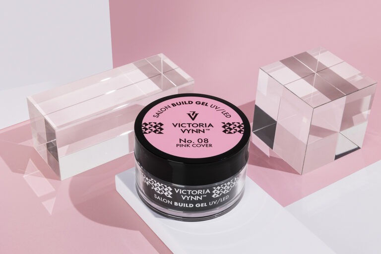 Sekrety trwałego manicure żelowego